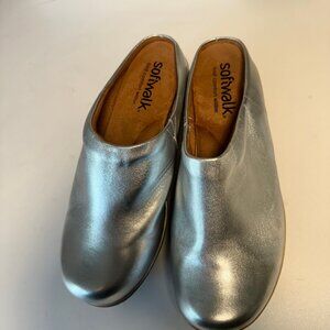 Softwalk Silver Platform Clogs - wide 42